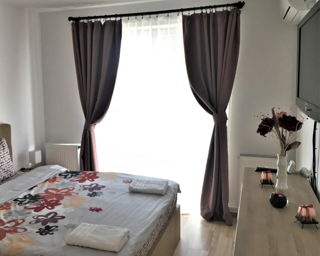 Luxury Mountain View Apartment Brasov Bagian luar foto